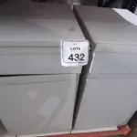 02 ARMÁRIOS PARA CPU COM 01 PORTA E 01 GAVETA. (NO ESTADO) ATENÇÃO! FAZER A VISITAÇÃO ANTES DE ARREMATAR, NÃO SABEMOS SE FUNCIONA, LEILÃO NÃO TEM GARANTIA E NEM DEVOLUÇÃO, SUJEITO A POSSÍVEIS AVARIAS VISÍVEIS/OCULTAS E/OU AUSÊNCIA DE COMPONENTES.