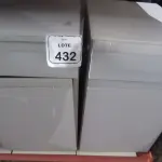 02 ARMÁRIOS PARA CPU COM 01 PORTA E 01 GAVETA. (NO ESTADO) ATENÇÃO! FAZER A VISITAÇÃO ANTES DE ARREMATAR, NÃO SABEMOS SE FUNCIONA, LEILÃO NÃO TEM GARANTIA E NEM DEVOLUÇÃO, SUJEITO A POSSÍVEIS AVARIAS VISÍVEIS/OCULTAS E/OU AUSÊNCIA DE COMPONENTES.