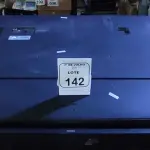 01 TV 70’’ MARCA PHILIPS E 01 TV 60’’ PARA RETIRADA DE PEÇAS. (NO ESTADO) ATENÇÃO! FAZER A VISITAÇÃO ANTES DE ARREMATAR, NÃO SABEMOS SE FUNCIONA, LEILÃO NÃO TEM GARANTIA E NEM DEVOLUÇÃO, SUJEITO A POSSÍVEIS AVARIAS VISÍVEIS/OCULTAS E/OU AUSÊNCIA DE COMPONENTES.
