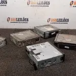 05 APARELHOS DE SOM AUTOMOTIVO DEMARCAS E MODELOS DIVERSOS. (NO ESTADO) ATENÇÃO! FAZER A VISITAÇÃO ANTES DE ARREMATAR, NÃO SABEMOS SE FUNCIONA, LEILÃO NÃO TEM GARANTIA E NEM DEVOLUÇÃO, SUJEITO A POSSÍVEIS AVARIAS VISÍVEIS/OCULTAS E/OU AUSÊNCIA DE COMPONENTES.