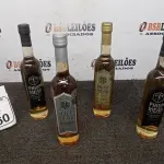 04 GARRAFAS DE HIDROMEL DE 500ML DE SABORES DIVERSOS MARCA PHILIP MEAD. (NO ESTADO) ATENÇÃO! FAZER A VISITAÇÃO ANTES DE ARREMATAR, NÃO SABEMOS SE FUNCIONA, LEILÃO NÃO TEM GARANTIA E NEM DEVOLUÇÃO, SUJEITO A POSSÍVEIS AVARIAS VISÍVEIS/OCULTAS E/OU AUSÊNCIA DE COMPONENTES.
