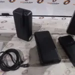 04 POWER BANK DE MARCAS DIVERSAS. (NO ESTADO) ATENÇÃO! FAZER A VISITAÇÃO ANTES DE ARREMATAR, NÃO SABEMOS SE FUNCIONA, LEILÃO NÃO TEM GARANTIA E NEM DEVOLUÇÃO, SUJEITO A POSSÍVEIS AVARIAS VISÍVEIS/OCULTAS E/OU AUSÊNCIA DE COMPONENTES.