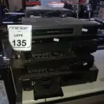 01 DISC PLAYER COM AVARIAS, 03 APARELHOS DE VÍDEO CASSETE E 03 TOCAS VINIL DE MARCAS E MODELOS DIVERSOS. (NO ESTADO) ATENÇÃO! FAZER A VISITAÇÃO ANTES DE ARREMATAR, NÃO SABEMOS SE FUNCIONA, LEILÃO NÃO TEM GARANTIA E NEM DEVOLUÇÃO, SUJEITO A POSSÍVEIS AVARIAS VISÍVEIS/OCULTAS E/OU AUSÊNCIA DE COMPONENTES.