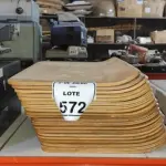 20 PLACAS DE MADEIRA. (NO ESTADO) ATENÇÃO! FAZER A VISITAÇÃO ANTES DE ARREMATAR, NÃO SABEMOS SE FUNCIONA, LEILÃO NÃO TEM GARANTIA E NEM DEVOLUÇÃO, SUJEITO A POSSÍVEIS AVARIAS VISÍVEIS/OCULTAS E/OU AUSÊNCIA DE COMPONENTES.