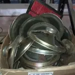 01 LOTE COM VÁRIOS ALTO FALANTES DE MARCAS E MODELOS DIVERSOS. (NO ESTADO) ATENÇÃO! FAZER A VISITAÇÃO ANTES DE ARREMATAR, NÃO SABEMOS SE FUNCIONA, LEILÃO NÃO TEM GARANTIA E NEM DEVOLUÇÃO, SUJEITO A POSSÍVEIS AVARIAS VISÍVEIS/OCULTAS E/OU AUSÊNCIA DE COMPONENTES.