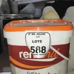 01 BALDE DE TINTA ECONÔMICA 16L NA COR BRANCO NEVE MARCA RENOCRIL. (NO ESTADO) ATENÇÃO! FAZER A VISITAÇÃO ANTES DE ARREMATAR, NÃO SABEMOS SE FUNCIONA, LEILÃO NÃO TEM GARANTIA E NEM DEVOLUÇÃO, SUJEITO A POSSÍVEIS AVARIAS VISÍVEIS/OCULTAS E/OU AUSÊNCIA DE COMPONENTES.