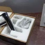 01 TORNEIRA MISTURADOR MARCA PRIZI COM ACESSÓRIOS. (NO ESTADO) ATENÇÃO! FAZER A VISITAÇÃO ANTES DE ARREMATAR, NÃO SABEMOS SE FUNCIONA, LEILÃO NÃO TEM GARANTIA E NEM DEVOLUÇÃO, SUJEITO A POSSÍVEIS AVARIAS VISÍVEIS/OCULTAS E/OU AUSÊNCIA DE COMPONENTES.