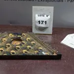   01 CITARA ARCO IRIS. (NO ESTADO, NÃO SABEMOS SE FUNCIONA. LEILÃO NÃO TEM GARANTIA E NEM DEVOLUÇÃO, SUJEITO A POSSÍVEIS AVARIAS VISÍVEIS/OCULTAS E/OU AUSÊNCIA DE COMPONENTES)