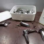 01 LOTE COM DIVERSOS EQUIPAMENTOS GINECOLÓGICOS DE MODELOS DIVERSOS. (NO ESTADO) ATENÇÃO! FAZER A VISITAÇÃO ANTES DE ARREMATAR, NÃO SABEMOS SE FUNCIONA, LEILÃO NÃO TEM GARANTIA E NEM DEVOLUÇÃO, SUJEITO A POSSÍVEIS AVARIAS VISÍVEIS/OCULTAS E/OU AUSÊNCIA DE COMPONENTES.