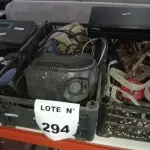   01 LOTE COM BATERIAS PARA NOBREAK, COLEIRAS PARA PETS, ESTABILIZADOR, 01 DVR 16 CANAIS. (NO ESTADO, NÃO SABEMOS SE FUNCIONA. LEILÃO NÃO TEM GARANTIA E NEM DEVOLUÇÃO, SUJEITO A POSSÍVEIS AVARIAS VISÍVEIS/OCULTAS E/OU AUSÊNCIA DE COMPONENTES)