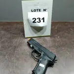 01 PISTOLA DE AIRSOFT SPRING BBS. (NO ESTADO, NÃO SABEMOS SE FUNCIONA. LEILÃO NÃO TEM GARANTIA E NEM DEVOLUÇÃO, SUJEITO A POSSÍVEIS AVARIAS VISÍVEIS/OCULTAS E/OU AUSÊNCIA DE COMPONENTES)