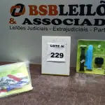 02RELÓGIOS SMART WATCH COM VARIAS PULSEIRAS.  (NO ESTADO, NÃO SABEMOS SE FUNCIONA. LEILÃO NÃO TEM GARANTIA E NEM DEVOLUÇÃO, SUJEITO A POSSÍVEIS AVARIAS VISÍVEIS/OCULTAS E/OU AUSÊNCIA DE COMPONENTES)