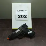  01 PISTÓLA DE AIRSOFT SPRING BBS. (NO ESTADO, NÃO SABEMOS SE FUNCIONA. LEILÃO NÃO TEM GARANTIA E NEM DEVOLUÇÃO, SUJEITO A POSSÍVEIS AVARIAS VISÍVEIS/OCULTAS E/OU AUSÊNCIA DE COMPONENTES)