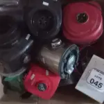 01 LOTE COM VÁRIOS MOTORES E PEÇAS PARA LIQUIDIFICADORES DE MARCAS E MODELOS DIVERSOS. (NO ESTADO) ATENÇÃO! FAZER A VISITAÇÃO ANTES DE ARREMATAR, NÃO SABEMOS SE FUNCIONA, LEILÃO NÃO TEM GARANTIA E NEM DEVOLUÇÃO, SUJEITO A POSSÍVEIS AVARIAS VISÍVEIS/OCULTAS E/OU AUSÊNCIA DE COMPONENTES.