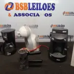 04 CAFETEIRAS ELÉTRICAS DE MARCAS E MODELOS DIVERSOS. (NO ESTADO) ATENÇÃO! FAZER A VISITAÇÃO ANTES DE ARREMATAR, NÃO SABEMOS SE FUNCIONA, LEILÃO NÃO TEM GARANTIA E NEM DEVOLUÇÃO, SUJEITO A POSSÍVEIS AVARIAS VISÍVEIS/OCULTAS E/OU AUSÊNCIA DE COMPONENTES.
