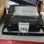 01 REFLETOR 400W MARCA EXPOLUMEN. (NO ESTADO) ATENÇÃO! FAZER A VISITAÇÃO ANTES DE ARREMATAR, NÃO SABEMOS SE FUNCIONA, LEILÃO NÃO TEM GARANTIA E NEM DEVOLUÇÃO, SUJEITO A POSSÍVEIS AVARIAS VISÍVEIS/OCULTAS E/OU AUSÊNCIA DE COMPONENTES.