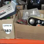01 HEADSET MARCA INOVA, 02 CALCULADORAS, 01 MÁQUINA DE CARTÃO MODERNINHA PRO, 01 JOYSTICK DE VÍDEO GAME, 01 SCANNER 110V MARCA MENNO, 01 APARELHO DE SOM PORTÁTIL MARCA MONDIAL, 03 MOUSES SEM FIO, 01 TECLADO SEM FIO PARA PC, 02 TELEFONES FIXOS E VÁRIOS CARIMBOS E ELETRÔNICOS DIVERSOS. (NO ESTADO) ATENÇÃO! FAZER A VISITAÇÃO ANTES DE ARREMATAR, NÃO SABEMOS SE FUNCIONA, LEILÃO NÃO TEM GARANTIA E NEM DEVOLUÇÃO, SUJEITO A POSSÍVEIS AVARIAS VISÍVEIS/OCULTAS E/OU AUSÊNCIA DE COMPONENTES.