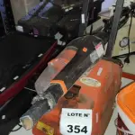   01 LAVA JATO IMCOMPLETO E 01 ASPIRADOR DE PÓ. (NO ESTADO) ATENÇÃO! FAZER A VISITAÇÃO ANTES DE ARREMATAR, NÃO SABEMOS SE FUNCIONA, LEILÃO NÃO TEM GARANTIA E NEM DEVOLUÇÃO, SUJEITO A POSSÍVEIS AVARIAS VISÍVEIS/OCULTAS E/OU AUSÊNCIA DE COMPONENTES.