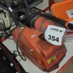   01 LAVA JATO IMCOMPLETO E 01 ASPIRADOR DE PÓ. (NO ESTADO) ATENÇÃO! FAZER A VISITAÇÃO ANTES DE ARREMATAR, NÃO SABEMOS SE FUNCIONA, LEILÃO NÃO TEM GARANTIA E NEM DEVOLUÇÃO, SUJEITO A POSSÍVEIS AVARIAS VISÍVEIS/OCULTAS E/OU AUSÊNCIA DE COMPONENTES.