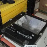 01 REFLETOR 400W MARCA EXPOLUMEN. (NO ESTADO) ATENÇÃO! FAZER A VISITAÇÃO ANTES DE ARREMATAR, NÃO SABEMOS SE FUNCIONA, LEILÃO NÃO TEM GARANTIA E NEM DEVOLUÇÃO, SUJEITO A POSSÍVEIS AVARIAS VISÍVEIS/OCULTAS E/OU AUSÊNCIA DE COMPONENTES.