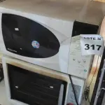 01 LOTE COM GRANDE QUANTIDADE DE LUMINÁRIAS E LÂMPADAS DE MARCAS E MODELOS. (NO ESTADO) ATENÇÃO! FAZER A VISITAÇÃO ANTES DE ARREMATAR, NÃO SABEMOS SE FUNCIONA, LEILÃO NÃO TEM GARANTIA E NEM DEVOLUÇÃO, SUJEITO A POSSÍVEIS AVARIAS VISÍVEIS/OCULTAS E/OU AUSÊNCIA DE COMPONENTES.