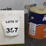  01 LATA DE 2,80KG DE ADESIVO DE CONTATO.  (NO ESTADO) ATENÇÃO! FAZER A VISITAÇÃO ANTES DE ARREMATAR, NÃO SABEMOS SE FUNCIONA, LEILÃO NÃO TEM GARANTIA E NEM DEVOLUÇÃO, SUJEITO A POSSÍVEIS AVARIAS VISÍVEIS/OCULTAS E/OU AUSÊNCIA DE COMPONENTES.