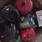 01 LOTE COM VÁRIOS MOTORES E PEÇAS PARA LIQUIDIFICADORES DE MARCAS E MODELOS DIVERSOS. (NO ESTADO) ATENÇÃO! FAZER A VISITAÇÃO ANTES DE ARREMATAR, NÃO SABEMOS SE FUNCIONA, LEILÃO NÃO TEM GARANTIA E NEM DEVOLUÇÃO, SUJEITO A POSSÍVEIS AVARIAS VISÍVEIS/OCULTAS E/OU AUSÊNCIA DE COMPONENTES.