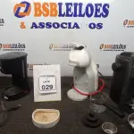 04 CAFETEIRAS ELÉTRICAS DE MARCAS E MODELOS DIVERSOS. (NO ESTADO) ATENÇÃO! FAZER A VISITAÇÃO ANTES DE ARREMATAR, NÃO SABEMOS SE FUNCIONA, LEILÃO NÃO TEM GARANTIA E NEM DEVOLUÇÃO, SUJEITO A POSSÍVEIS AVARIAS VISÍVEIS/OCULTAS E/OU AUSÊNCIA DE COMPONENTES.
