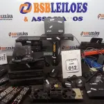 01 LOTE COM 01 CPU, MOUSES, VENTOINHAS, CABOS DE REDE, MOLDENS E ITENS DE INFORMATICA DIVERSOS. (NO ESTADO) ATENÇÃO! FAZER A VISITAÇÃO ANTES DE ARREMATAR, NÃO SABEMOS SE FUNCIONA, LEILÃO NÃO TEM GARANTIA E NEM DEVOLUÇÃO, SUJEITO A POSSÍVEIS AVARIAS VISÍVEIS/OCULTAS E/OU AUSÊNCIA DE COMPONENTES.