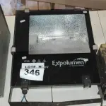 01 REFLETOR 400W MARCA EXPOLUMEN. (NO ESTADO) ATENÇÃO! FAZER A VISITAÇÃO ANTES DE ARREMATAR, NÃO SABEMOS SE FUNCIONA, LEILÃO NÃO TEM GARANTIA E NEM DEVOLUÇÃO, SUJEITO A POSSÍVEIS AVARIAS VISÍVEIS/OCULTAS E/OU AUSÊNCIA DE COMPONENTES.