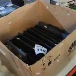  01 LOTE COM TECLADOS PARA COMPUTADORES.  (NO ESTADO) ATENÇÃO! FAZER A VISITAÇÃO ANTES DE ARREMATAR, NÃO SABEMOS SE FUNCIONA, LEILÃO NÃO TEM GARANTIA E NEM DEVOLUÇÃO, SUJEITO A POSSÍVEIS AVARIAS VISÍVEIS/OCULTAS E/OU AUSÊNCIA DE COMPONENTES.