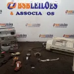 01 APARELHO DE FAX MODELO FXI 3150 MARCA ELGIN, 04 APARELHOS DE SOM AUTOMOTIVO E VÁRIOS RELÓGIOS DE MARCAS DIVERSAS PARA RETIRADA DE PEÇAS. (NO ESTADO) ATENÇÃO! FAZER A VISITAÇÃO ANTES DE ARREMATAR, NÃO SABEMOS SE FUNCIONA, LEILÃO NÃO TEM GARANTIA E NEM DEVOLUÇÃO, SUJEITO A POSSÍVEIS AVARIAS VISÍVEIS/OCULTAS E/OU AUSÊNCIA DE COMPONENTES.