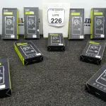 09 CAIXAS DE PELÍCULAS PROTETORAS DE TELA DE CELULAR COM 25 PEÇAS CADA MARCA MOKINGO. (NO ESTADO) ATENÇÃO! FAZER A VISITAÇÃO ANTES DE ARREMATAR, NÃO SABEMOS SE FUNCIONA, LEILÃO NÃO TEM GARANTIA E NEM DEVOLUÇÃO, SUJEITO A POSSÍVEIS AVARIAS VISÍVEIS/OCULTAS E/OU AUSÊNCIA DE COMPONENTES.