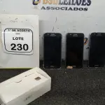 03 CELULARES SAMSUNG MODELO J5. (NO ESTADO) ATENÇÃO! FAZER A VISITAÇÃO ANTES DE ARREMATAR, NÃO SABEMOS SE FUNCIONA, LEILÃO NÃO TEM GARANTIA E NEM DEVOLUÇÃO, SUJEITO A POSSÍVEIS AVARIAS VISÍVEIS/OCULTAS E/OU AUSÊNCIA DE COMPONENTES.