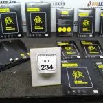 30 PELÍCULAS DE PROTEÇÃO PARA TABLETS E IPAD. (NO ESTADO) ATENÇÃO! FAZER A VISITAÇÃO ANTES DE ARREMATAR, NÃO SABEMOS SE FUNCIONA, LEILÃO NÃO TEM GARANTIA E NEM DEVOLUÇÃO, SUJEITO A POSSÍVEIS AVARIAS VISÍVEIS/OCULTAS E/OU AUSÊNCIA DE COMPONENTES.