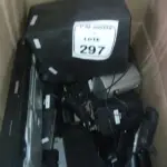 01 APARELHO DE DVD, 01 ADAPTADOR PARA HD E VÁRIAS CAIXAS DE SOM E CONTROLES REMOTO DE MARCAS E MODELOS DIVERSOS. (NO ESTADO) ATENÇÃO! FAZER A VISITAÇÃO ANTES DE ARREMATAR, NÃO SABEMOS SE FUNCIONA, LEILÃO NÃO TEM GARANTIA E NEM DEVOLUÇÃO, SUJEITO A POSSÍVEIS AVARIAS VISÍVEIS/OCULTAS E/OU AUSÊNCIA DE COMPONENTES.