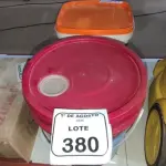 01 BALDE DE TINTA DE ACRÍLICA SUPER PREMIUM 16L NA COR BASE MÉDIA SEMI BRILHO MARCA RENNER.  (NO ESTADO) ATENÇÃO! FAZER A VISITAÇÃO ANTES DE ARREMATAR, NÃO SABEMOS SE FUNCIONA, LEILÃO NÃO TEM GARANTIA E NEM DEVOLUÇÃO, SUJEITO A POSSÍVEIS AVARIAS VISÍVEIS/OCULTAS E/OU AUSÊNCIA DE COMPONENTES.