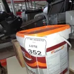01 BALDE DE SELADOR ACRÍLICO DE 16L MARCA RENOCRIL. (NO ESTADO) ATENÇÃO! FAZER A VISITAÇÃO ANTES DE ARREMATAR, NÃO SABEMOS SE FUNCIONA, LEILÃO NÃO TEM GARANTIA E NEM DEVOLUÇÃO, SUJEITO A POSSÍVEIS AVARIAS VISÍVEIS/OCULTAS E/OU AUSÊNCIA DE COMPONENTES.