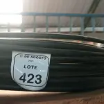 02 ROLOS DE APROXIMADAMENTE 37M DE FIO ISOLADO EM ALUMÍNIO PRETO 150MM. (NO ESTADO) ATENÇÃO! FAZER A VISITAÇÃO ANTES DE ARREMATAR, NÃO SABEMOS SE FUNCIONA, LEILÃO NÃO TEM GARANTIA E NEM DEVOLUÇÃO, SUJEITO A POSSÍVEIS AVARIAS VISÍVEIS/OCULTAS E/OU AUSÊNCIA DE COMPONENTES.