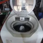 01 MÁQUINA DE LAVAR 11KG 220V MARCA BRASTEMP. (NO ESTADO) ATENÇÃO! FAZER A VISITAÇÃO ANTES DE ARREMATAR, NÃO SABEMOS SE FUNCIONA, LEILÃO NÃO TEM GARANTIA E NEM DEVOLUÇÃO, SUJEITO A POSSÍVEIS AVARIAS VISÍVEIS/OCULTAS E/OU AUSÊNCIA DE COMPONENTES.