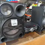 01 MINI SYSTEM MODELO GENEZI FST-SH2000 COM 02 CAIXAS ACÚSTICAS SS-SH2000 MARCA SONY. (NO ESTADO) ATENÇÃO! FAZER A VISITAÇÃO ANTES DE ARREMATAR, NÃO SABEMOS SE FUNCIONA, LEILÃO NÃO TEM GARANTIA E NEM DEVOLUÇÃO, SUJEITO A POSSÍVEIS AVARIAS VISÍVEIS/OCULTAS E/OU AUSÊNCIA DE COMPONENTES.