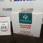 01 CAIXA COM 24 SILICONES ACÉTICO INCOLOR DE 240G CADA MARCA MONUMENTAL. (NO ESTADO) ATENÇÃO! FAZER A VISITAÇÃO ANTES DE ARREMATAR, NÃO SABEMOS SE FUNCIONA, LEILÃO NÃO TEM GARANTIA E NEM DEVOLUÇÃO, SUJEITO A POSSÍVEIS AVARIAS VISÍVEIS/OCULTAS E/OU AUSÊNCIA DE COMPONENTES.