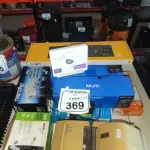01 IMPRESSORA DE CUPOM, 01 TECLADO PARA PC, 01 MOUSE COM GRAVADOR DE VOZ, 01 FONTE DE ALIMENTAÇÃO, 01 TELEFONE SEM FIO, 01 ROTEADOR, 01 PORTA USB KVM SWITCH E 03 TONERS DE IMPRESSORA. (NO ESTADO) ATENÇÃO! FAZER A VISITAÇÃO ANTES DE ARREMATAR, NÃO SABEMOS SE FUNCIONA, LEILÃO NÃO TEM GARANTIA E NEM DEVOLUÇÃO, SUJEITO A POSSÍVEIS AVARIAS VISÍVEIS/OCULTAS E/OU AUSÊNCIA DE COMPONENTES.