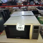 02 MICRO-ONDAS MARCAS PANASONIC E LG. (NO ESTADO) ATENÇÃO! FAZER A VISITAÇÃO ANTES DE ARREMATAR, NÃO SABEMOS SE FUNCIONA, LEILÃO NÃO TEM GARANTIA E NEM DEVOLUÇÃO, SUJEITO A POSSÍVEIS AVARIAS VISÍVEIS/OCULTAS E/OU AUSÊNCIA DE COMPONENTES.