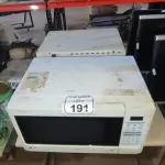 02 MICRO-ONDAS MARCAS PANASONIC E LG. (NO ESTADO) ATENÇÃO! FAZER A VISITAÇÃO ANTES DE ARREMATAR, NÃO SABEMOS SE FUNCIONA, LEILÃO NÃO TEM GARANTIA E NEM DEVOLUÇÃO, SUJEITO A POSSÍVEIS AVARIAS VISÍVEIS/OCULTAS E/OU AUSÊNCIA DE COMPONENTES.