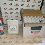 24 UNIDADES DE SILICONE ACÉTICO INCOLOR COM 240G CADA MARCA MONUMENTAL. (NO ESTADO) ATENÇÃO! FAZER A VISITAÇÃO ANTES DE ARREMATAR, NÃO SABEMOS SE FUNCIONA, LEILÃO NÃO TEM GARANTIA E NEM DEVOLUÇÃO, SUJEITO A POSSÍVEIS AVARIAS VISÍVEIS/OCULTAS E/OU AUSÊNCIA DE COMPONENTES.