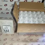 24 UNIDADES DE SILICONE ACÉTICO INCOLOR COM 240G CADA MARCA MONUMENTAL. (NO ESTADO) ATENÇÃO! FAZER A VISITAÇÃO ANTES DE ARREMATAR, NÃO SABEMOS SE FUNCIONA, LEILÃO NÃO TEM GARANTIA E NEM DEVOLUÇÃO, SUJEITO A POSSÍVEIS AVARIAS VISÍVEIS/OCULTAS E/OU AUSÊNCIA DE COMPONENTES.