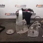 03 CAFETEIRAS DE MARCAS E MODELOS DIVERSOS. (NO ESTADO) ATENÇÃO! FAZER A VISITAÇÃO ANTES DE ARREMATAR, NÃO SABEMOS SE FUNCIONA, LEILÃO NÃO TEM GARANTIA E NEM DEVOLUÇÃO, SUJEITO A POSSÍVEIS AVARIAS VISÍVEIS/OCULTAS E/OU AUSÊNCIA DE COMPONENTES.