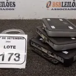 03 MINIS COMPUTADORES TERMINAIS WYSE SEM FONTE. (NO ESTADO) ATENÇÃO! FAZER A VISITAÇÃO ANTES DE ARREMATAR, NÃO SABEMOS SE FUNCIONA, LEILÃO NÃO TEM GARANTIA E NEM DEVOLUÇÃO, SUJEITO A POSSÍVEIS AVARIAS VISÍVEIS/OCULTAS E/OU AUSÊNCIA DE COMPONENTES.