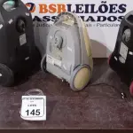 03 ASPIRADORES DE PÓ INCOMPLETOS DE MARCAS E MODELOS DIVERSOS. (NO ESTADO) ATENÇÃO! FAZER A VISITAÇÃO ANTES DE ARREMATAR, NÃO SABEMOS SE FUNCIONA, LEILÃO NÃO TEM GARANTIA E NEM DEVOLUÇÃO, SUJEITO A POSSÍVEIS AVARIAS VISÍVEIS/OCULTAS E/OU AUSÊNCIA DE COMPONENTES.